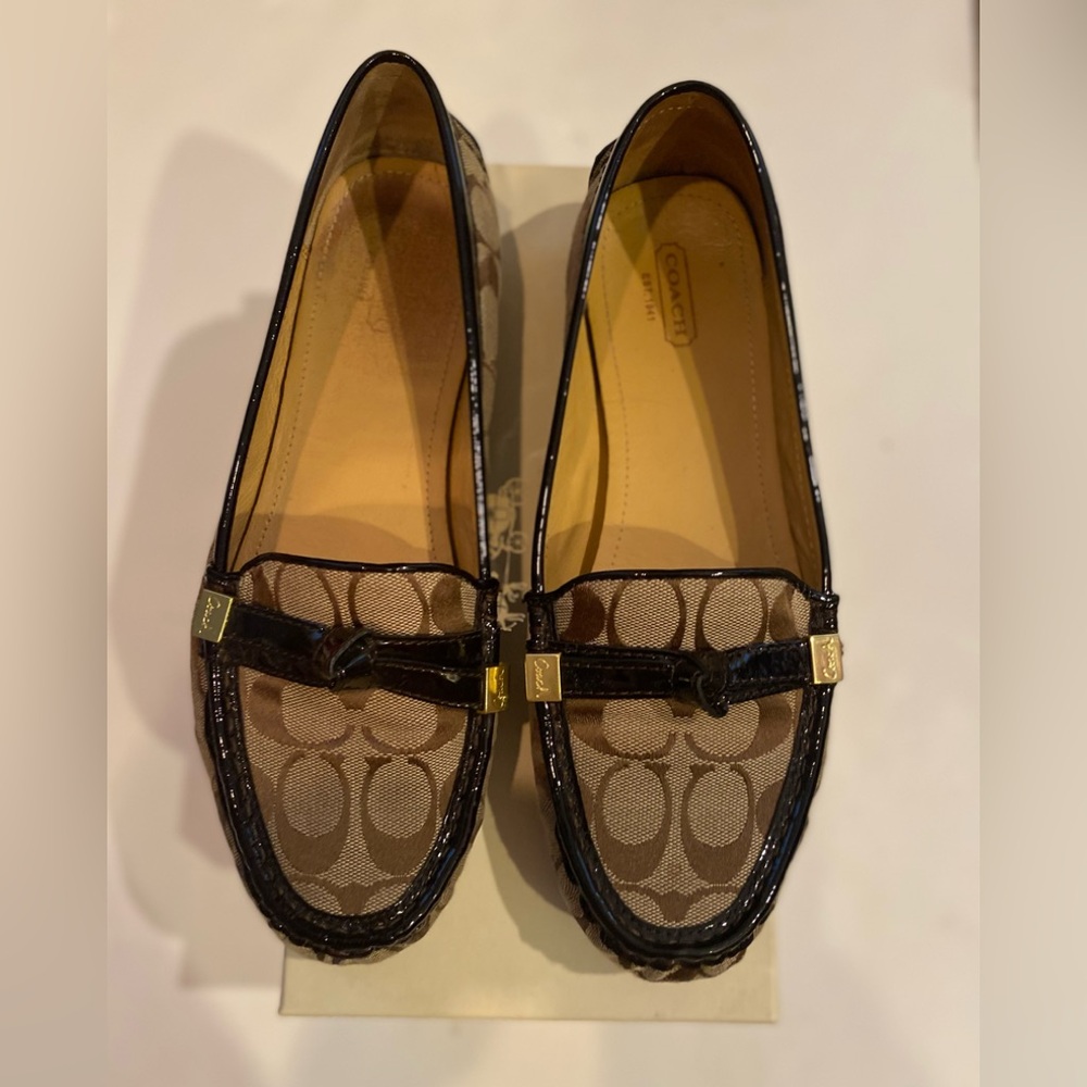 Coach Frida signature patent logo driving loafer moccasin shoe bow flats 10B